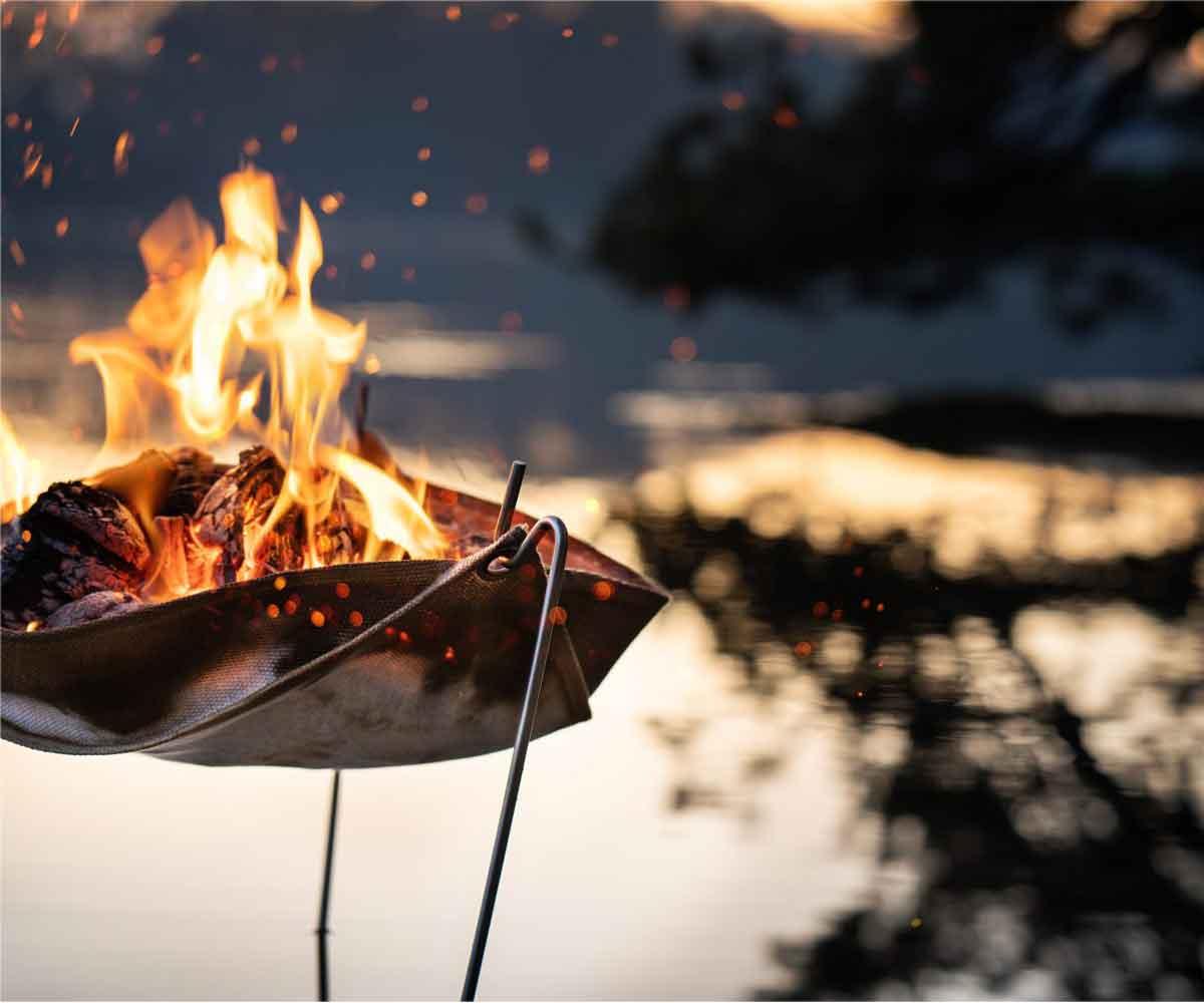 Outdoor Feuerstelle Firefly von Trimline Fires